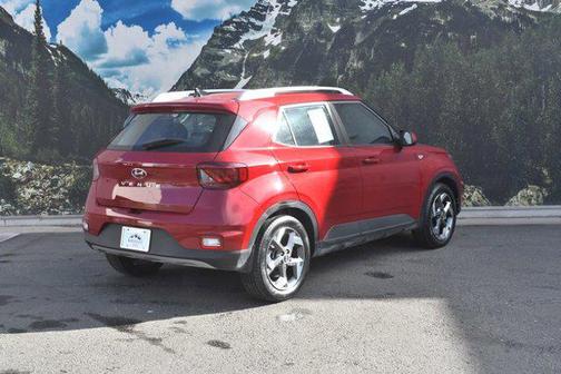 2022 Hyundai VENUE Limited