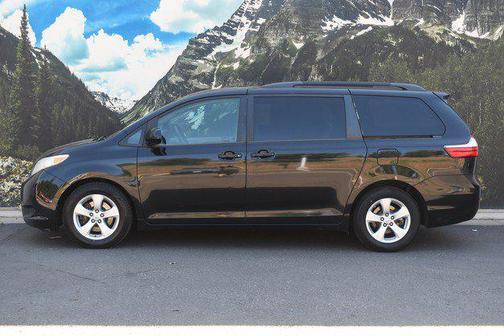 Attitude Black 2015 Toyota Sienna LE