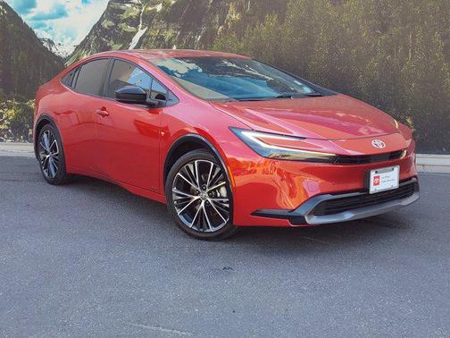 2024 Toyota Prius XLE