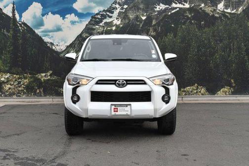 2022 Toyota 4Runner SR5