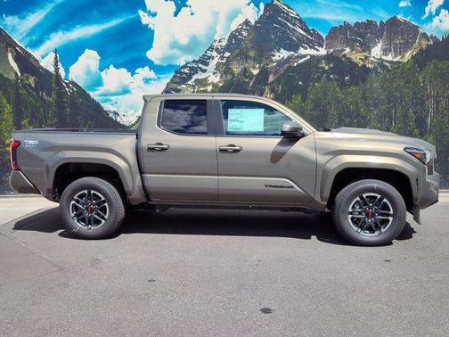 2025 Toyota Tacoma TRD Sport