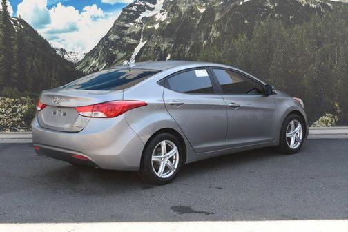 Titanium Gray Metallic 2011 Hyundai ELANTRA Limited