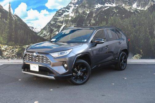 2019 Toyota RAV4 Hybrid SE