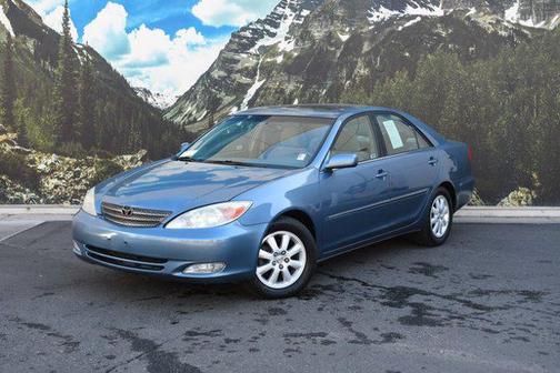 2004 Toyota Camry XLE