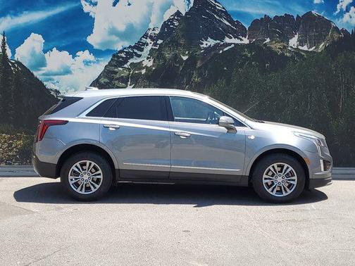 2022 Cadillac XT5 Premium Luxury