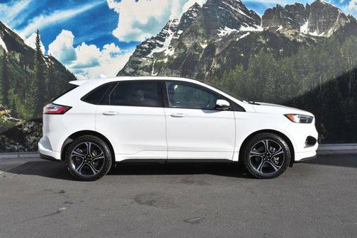 2020 Ford Edge ST