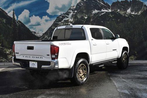 2022 Toyota Tacoma SR5