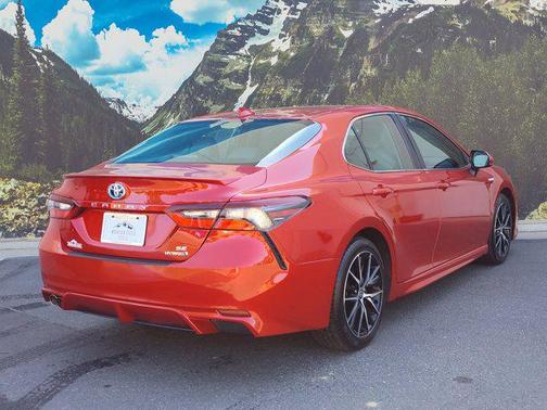 2021 Toyota Camry SE