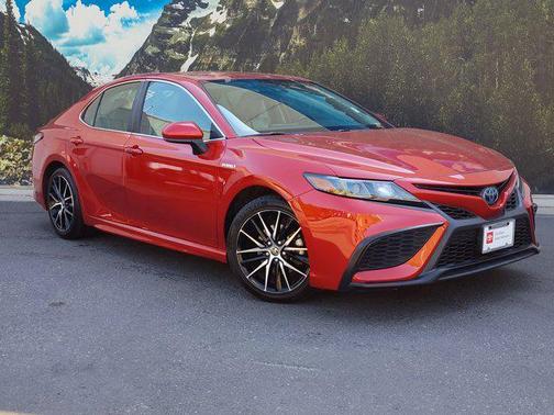 2021 Toyota Camry SE