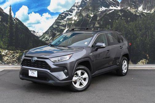 2021 Toyota RAV4 Hybrid XLE