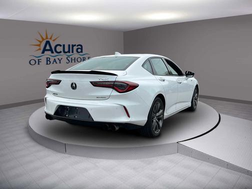 2022 Acura TLX