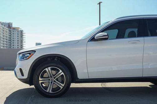 2021 Mercedes-Benz GLC 300 Base