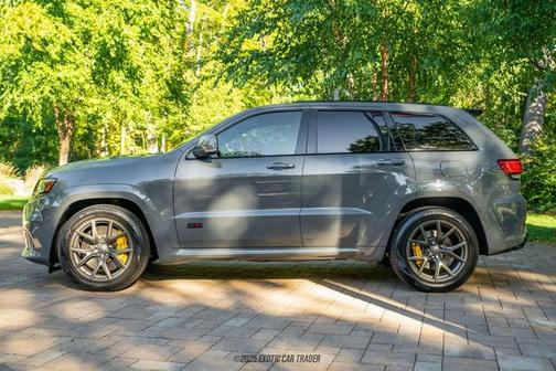 2020 Jeep Grand Cherokee Trackhawk