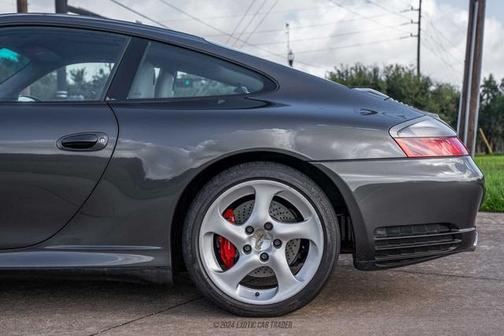2003 Porsche 911 Carrera 4S