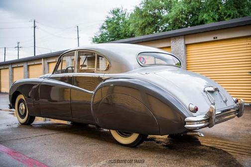 1952 Jaguar Mark VII Saloon