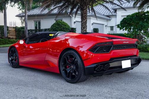 2017 Lamborghini Huracan LP580-2S