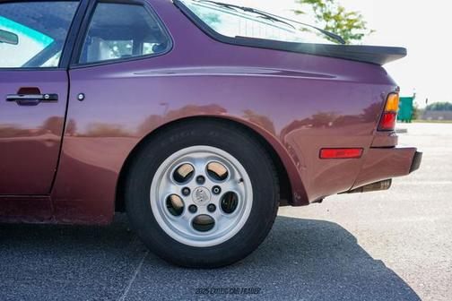 1985 Porsche 944