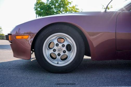 1985 Porsche 944