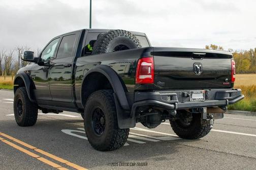 2022 RAM 2500 Laramie Crew Cab 4x4 6'4' Box