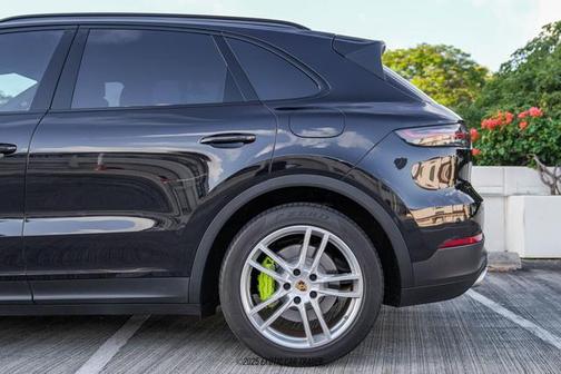 2019 Porsche Cayenne E-Hybrid S