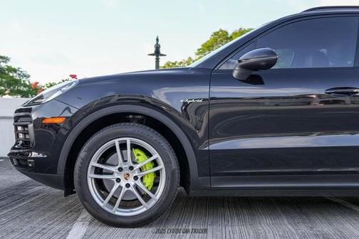 2019 Porsche Cayenne E-Hybrid S