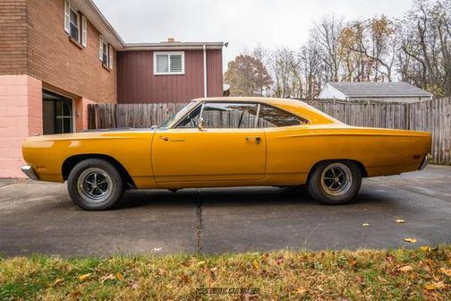 1969 Plymouth Roadrunner 