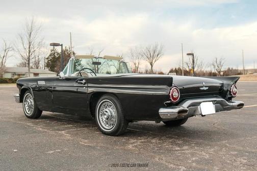 1957 Ford Thunderbird Base