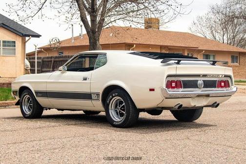 1973 Ford Mustang Base