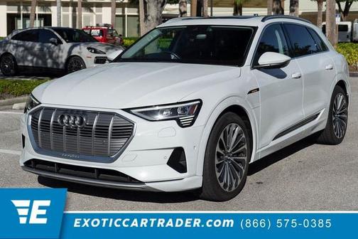 2019 Audi e-tron Premium Plus