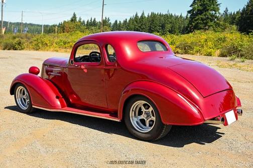 1935 Chevrolet Master Deluxe Base