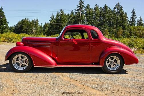 1935 Chevrolet Master Deluxe Base