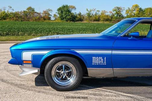 1972 Ford Mustang Base