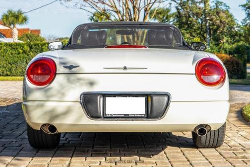 2002 Ford Thunderbird Base