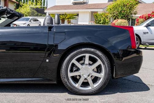 2006 Cadillac XLR Base