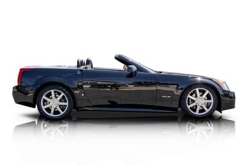 2006 Cadillac XLR Base