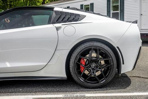 Arctic White 2014 Chevrolet Corvette Stingray Z51