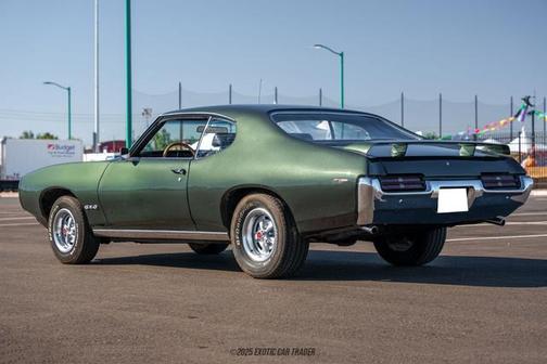 1969 Pontiac GTO 