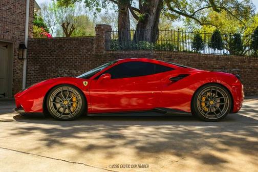 2017 Ferrari 488 GTB 