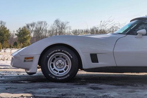 White 1981 Chevrolet Corvette Coupe
