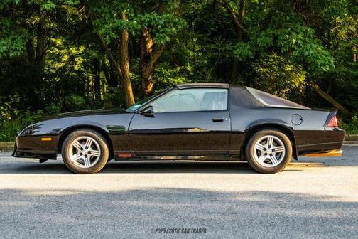 1989 Chevrolet Camaro IROC-Z
