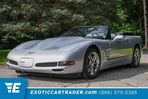 2003 Chevrolet Corvette Base