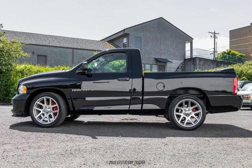 2004 Dodge Ram 1500 SRT-10