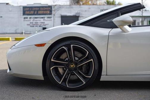 2007 Lamborghini Gallardo Base