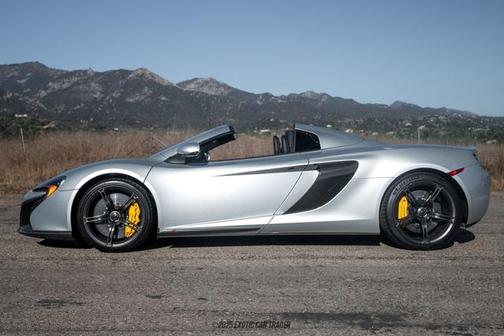 2016 McLaren 650S 