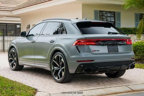 2022 Audi RS Q8 4.0T