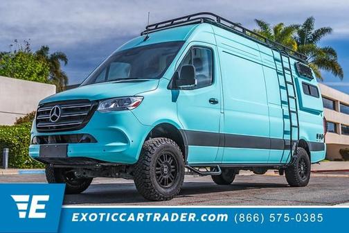 Obsidian Black Metallic 2024 Mercedes-Benz Sprinter 2500