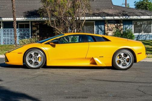 2004 Lamborghini Murcielago 