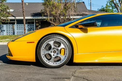 2004 Lamborghini Murcielago 