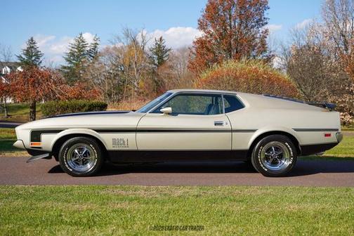 1972 Ford Mustang Base