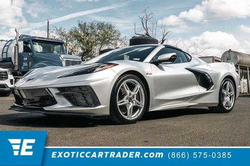 2020 Chevrolet Corvette Stingray w/2LT